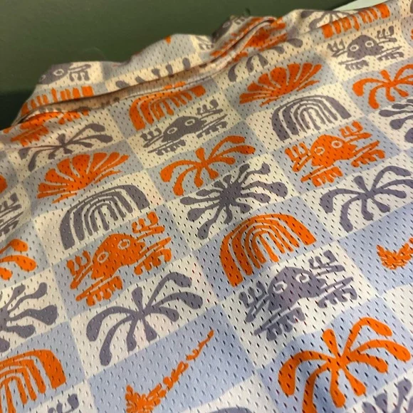 Nike Men's Orange and Gray Patterned Shirt - Picture 8 of 12